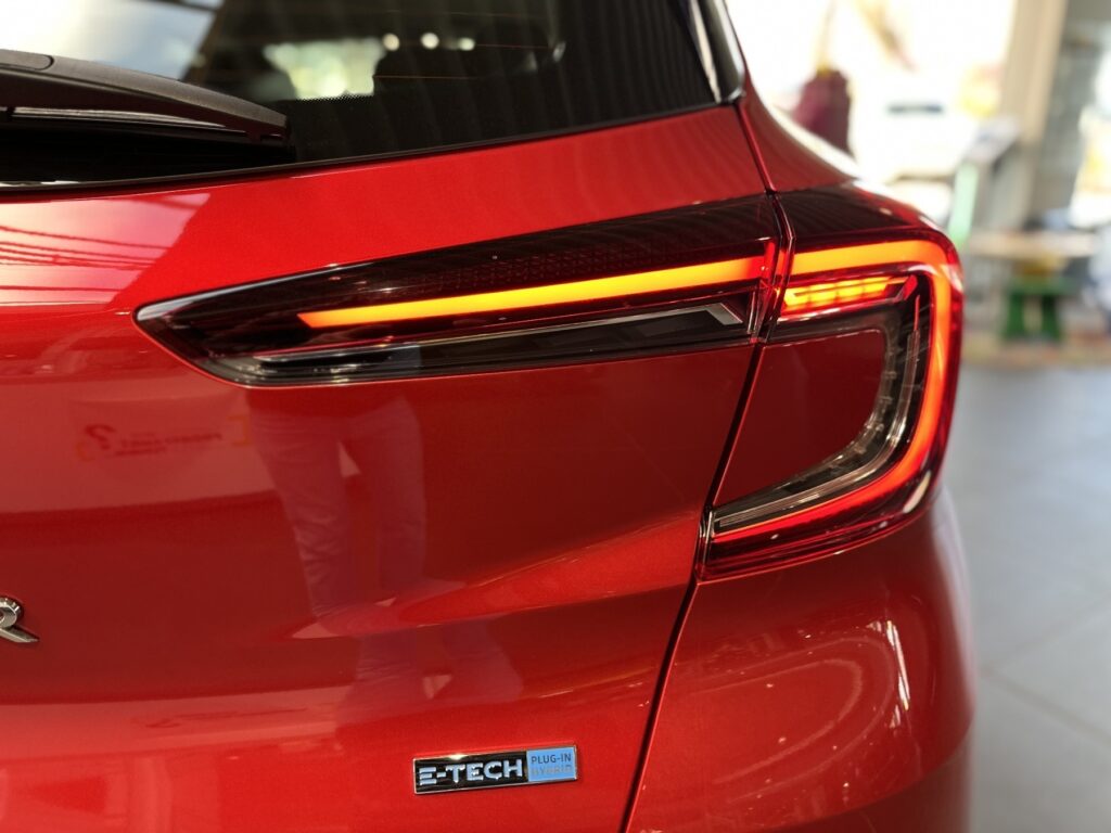 Renault Captur Exposé-Bild 47