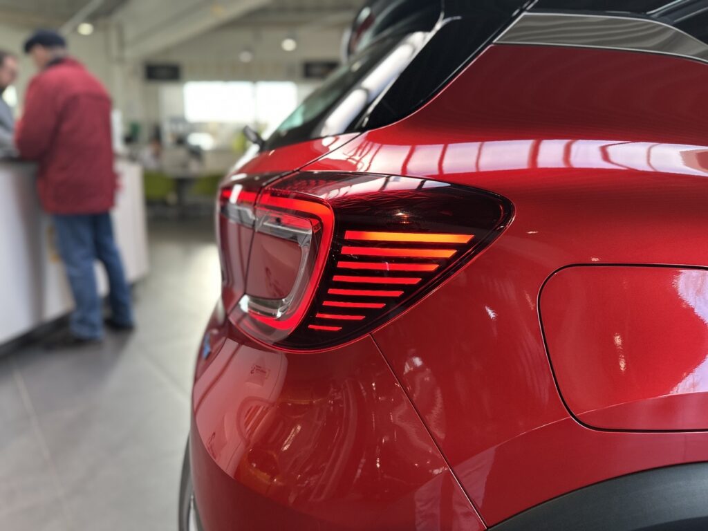 Renault Captur Exposé-Bild 48