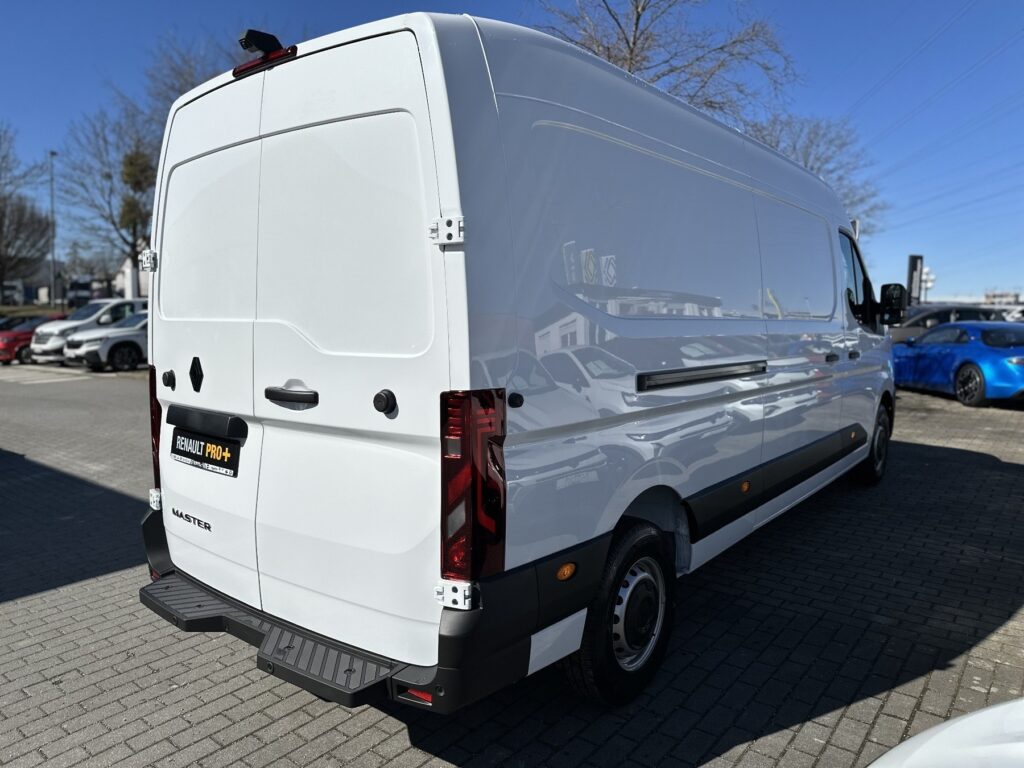 Renault Master Exposé-Bild 17