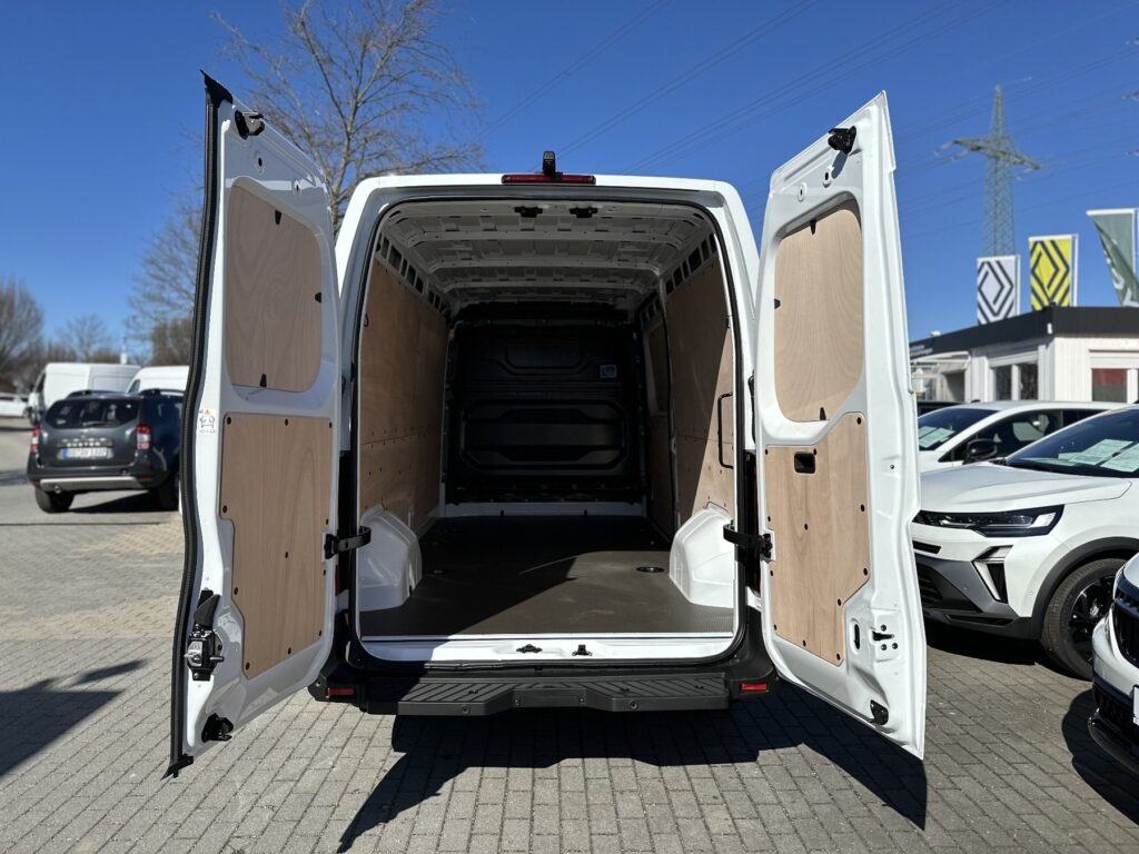 Renault Master Exposé-Bild 21