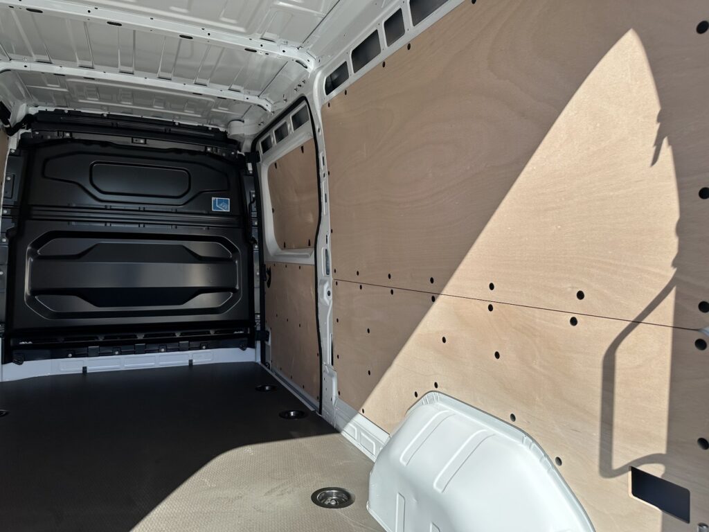 Renault Master Exposé-Bild 25