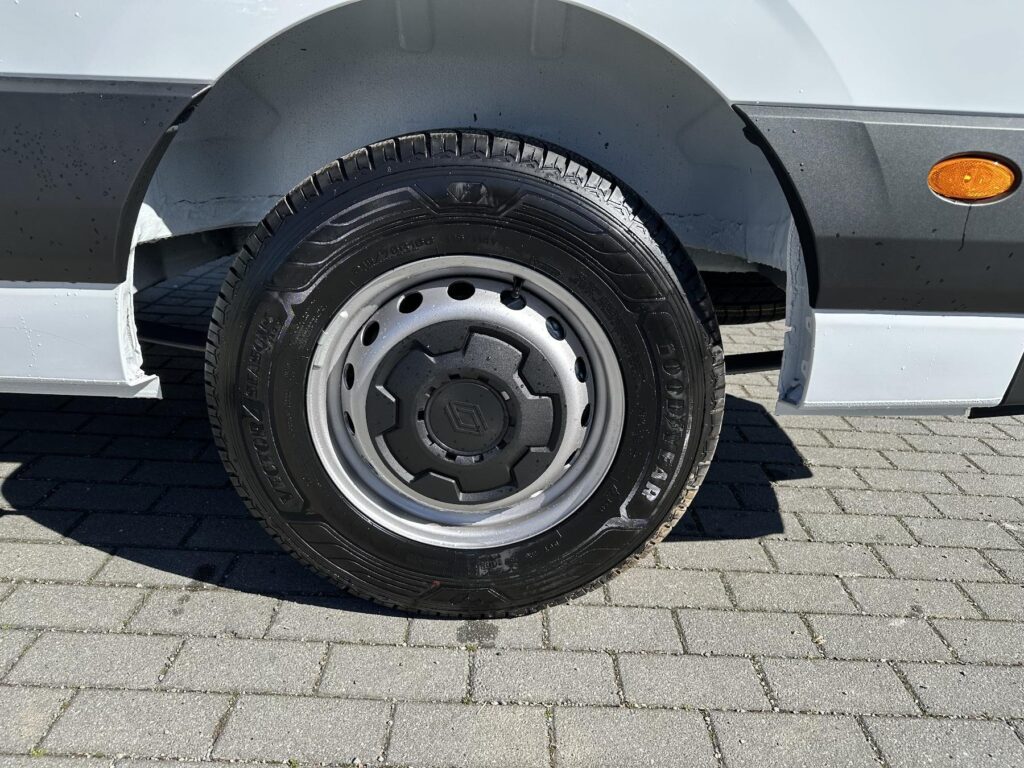 Renault Master Exposé-Bild 29