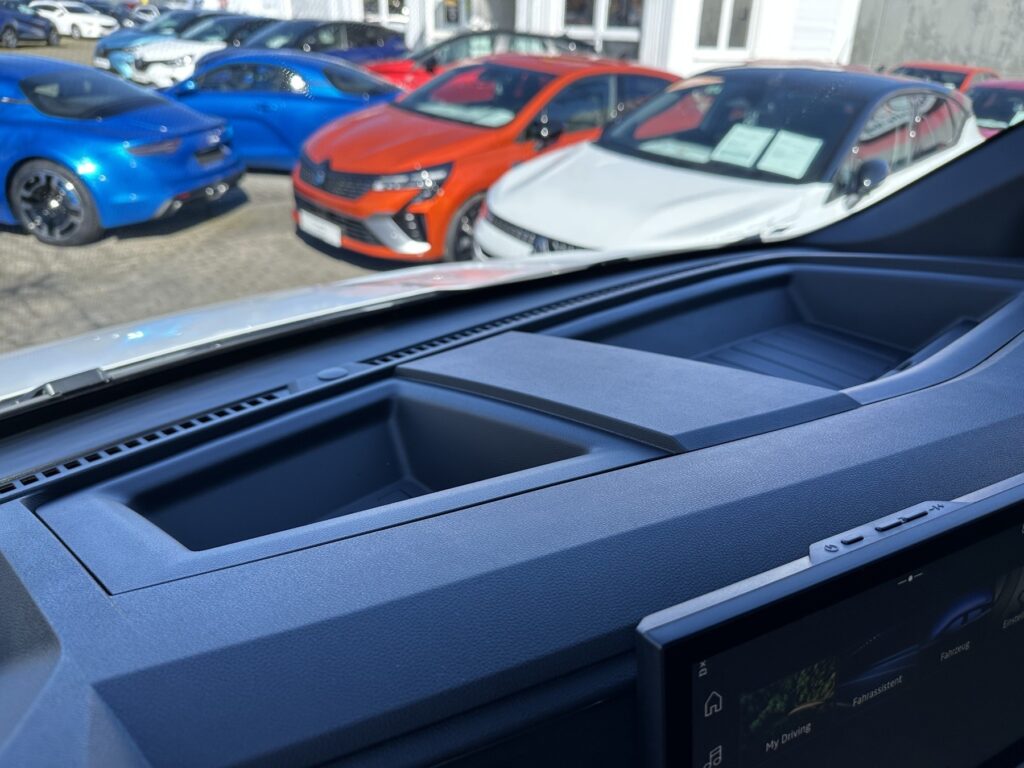 Renault Master Exposé-Bild 47