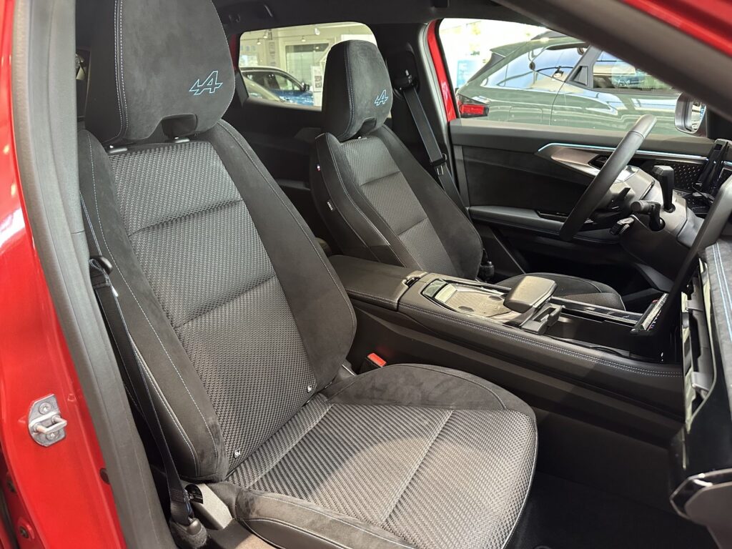 Renault Austral Exposé-Bild 11