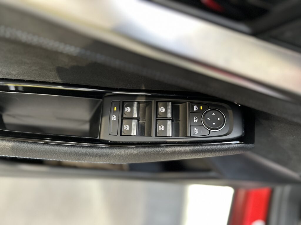 Renault Austral Exposé-Bild 32