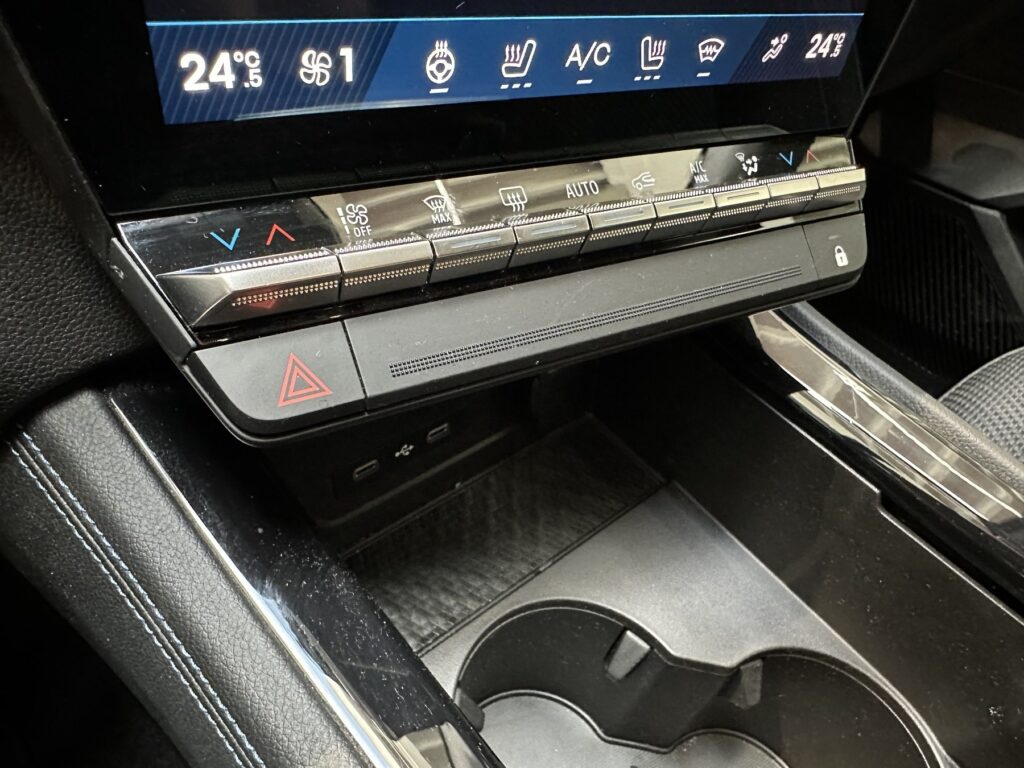 Renault Austral Exposé-Bild 46