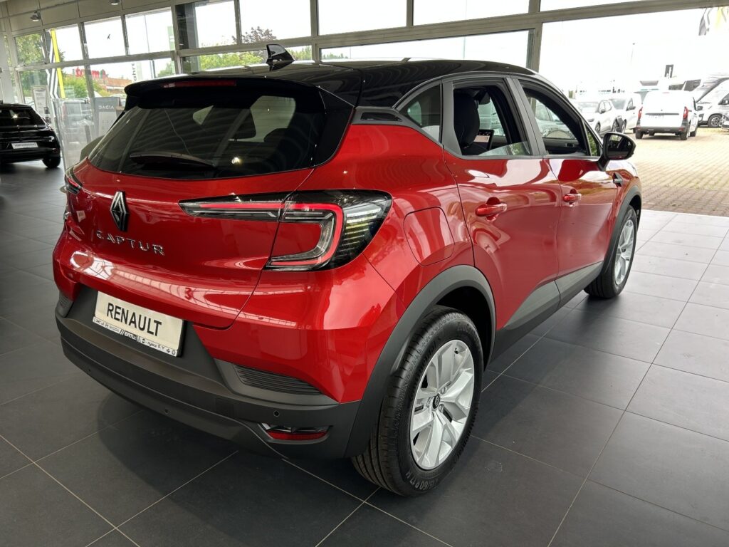 Renault Captur Exposé-Bild 16