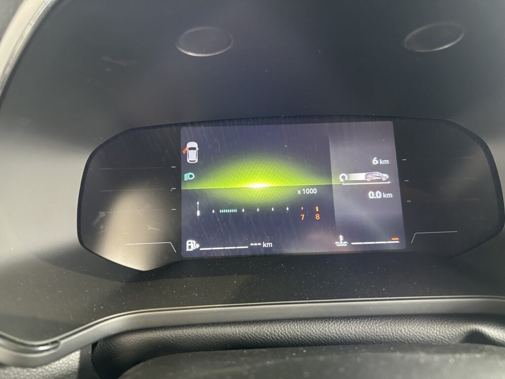 Renault Captur Exposé-Bild 28