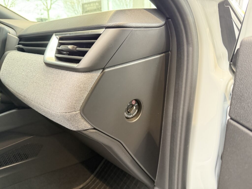 Renault Clio Exposé-Bild 6