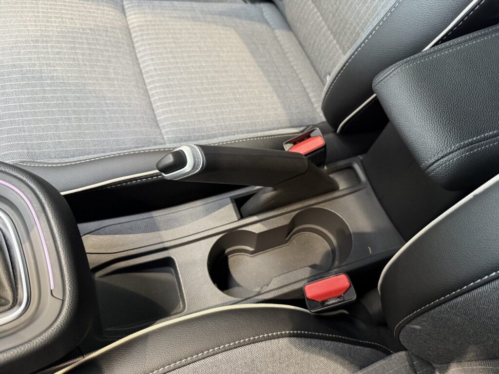 Renault Clio Exposé-Bild 37