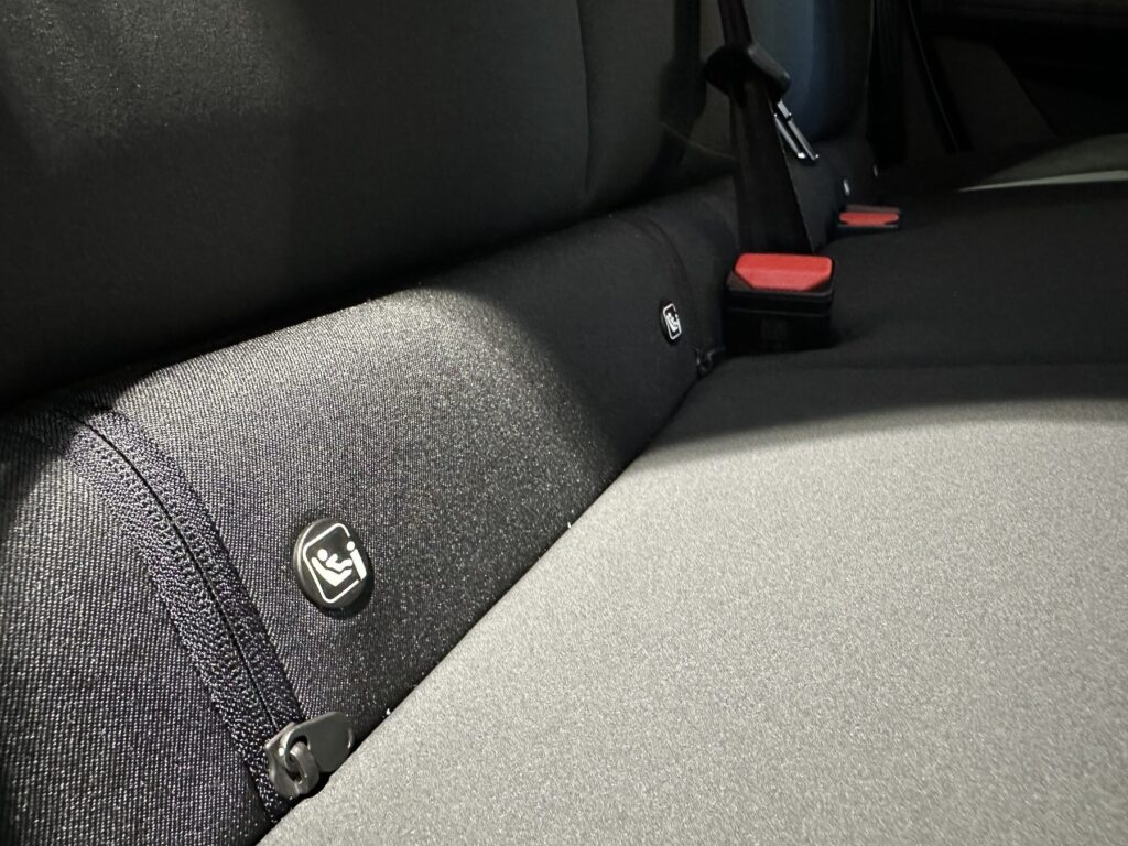 Dacia Duster Exposé-Bild 14