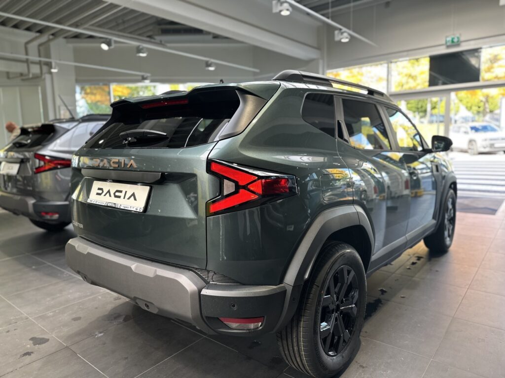 Dacia Duster Exposé-Bild 18