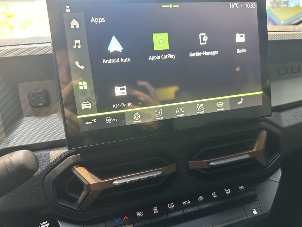 Dacia Duster Exposé-Bild 38