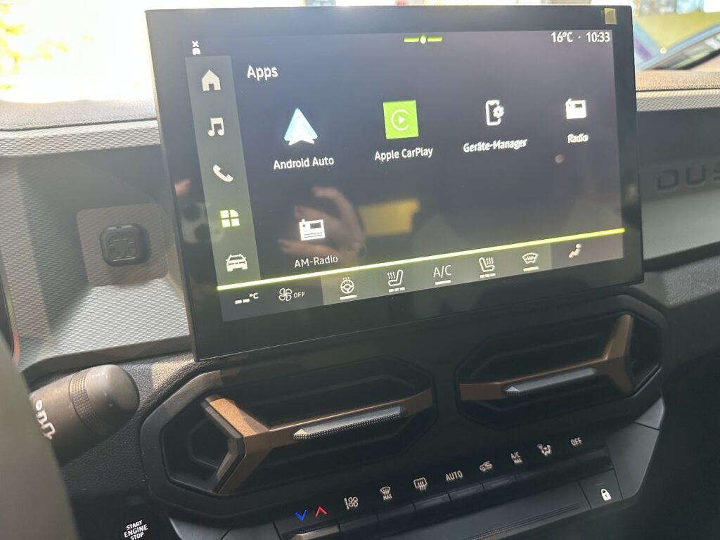 Dacia Duster Exposé-Bild 39