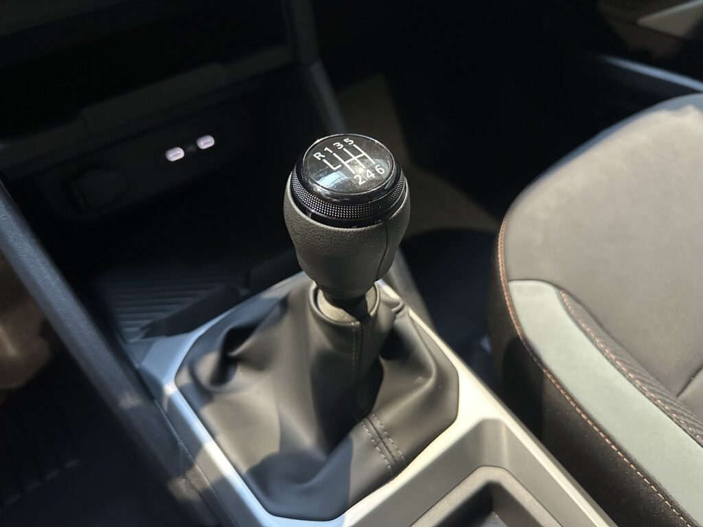 Dacia Duster Exposé-Bild 46