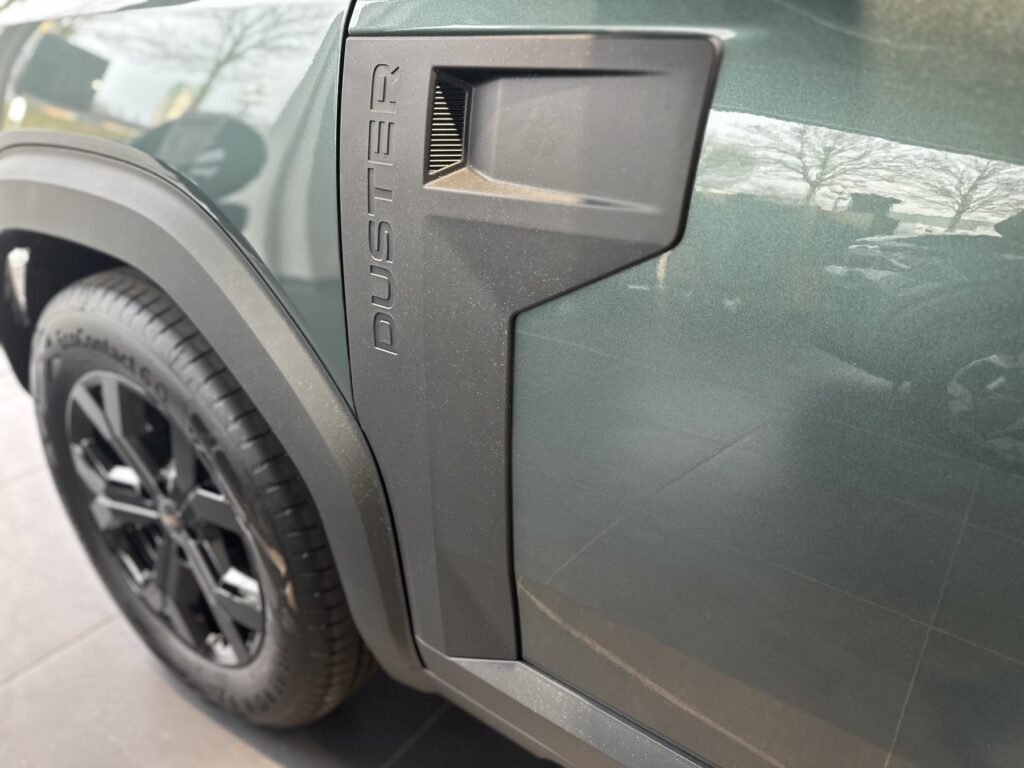 Dacia Duster Exposé-Bild 26