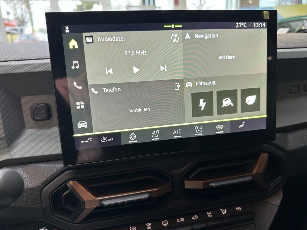 Dacia Duster Exposé-Bild 37