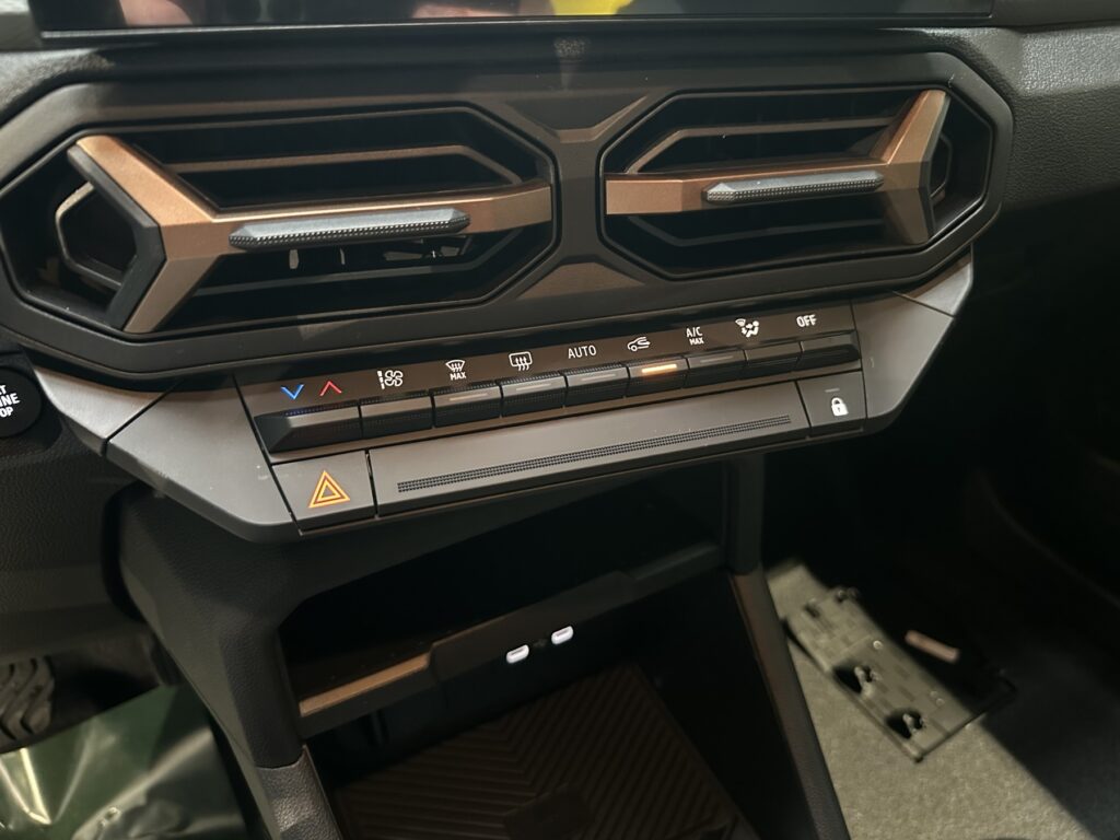 Dacia Duster Exposé-Bild 42