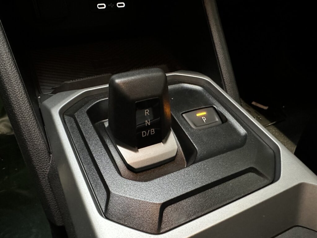 Dacia Duster Exposé-Bild 44