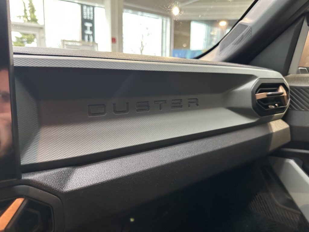 Dacia Duster Exposé-Bild 48