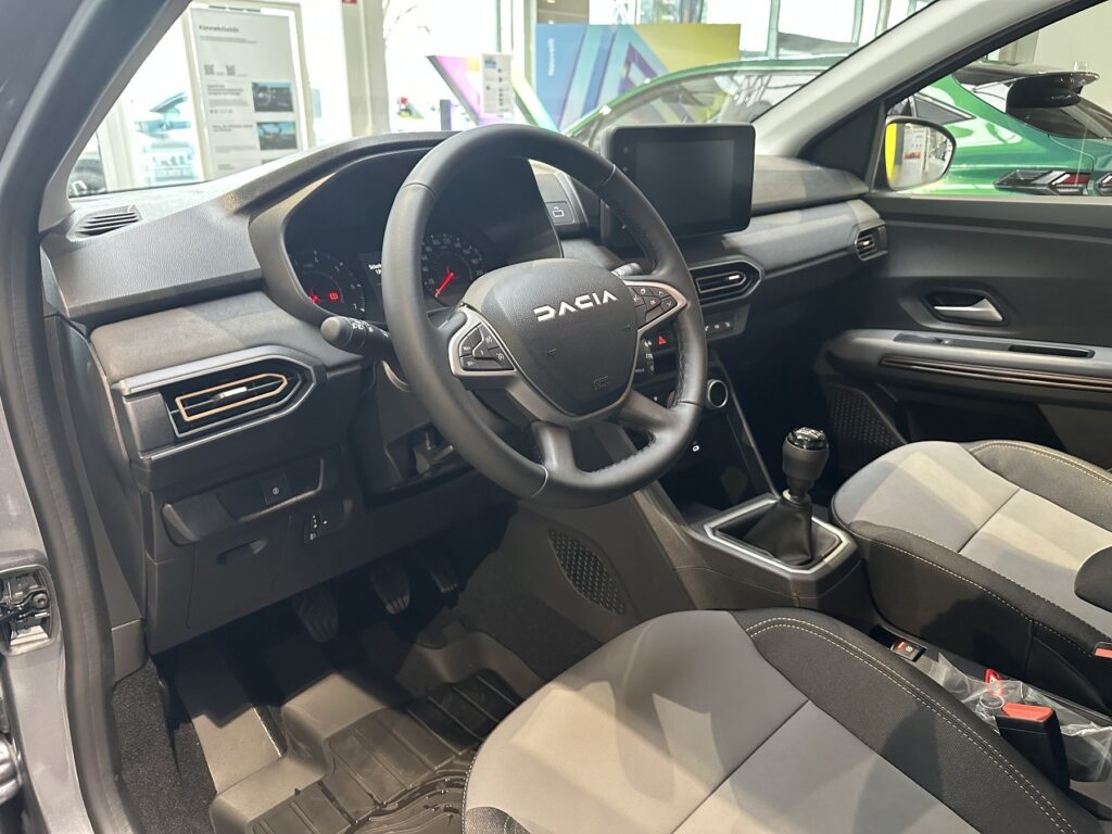 Dacia Jogger Exposé-Bild 22