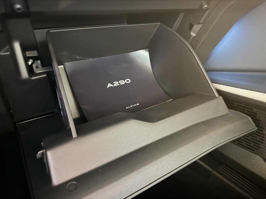Alpine A290 Exposé-Bild 25