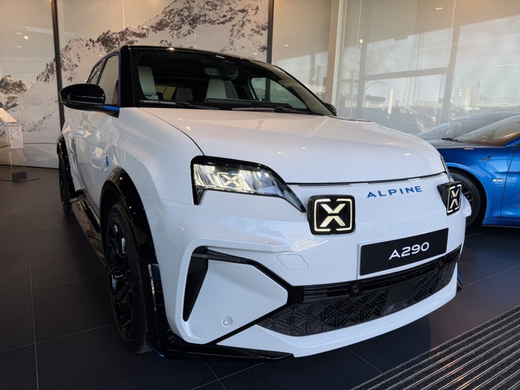 Alpine A290 Exposé-Bild 2